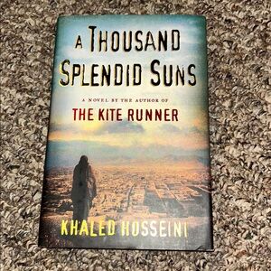 A Thousand Splendid Suns by Khaled Hosseini, Hardcover, 2007